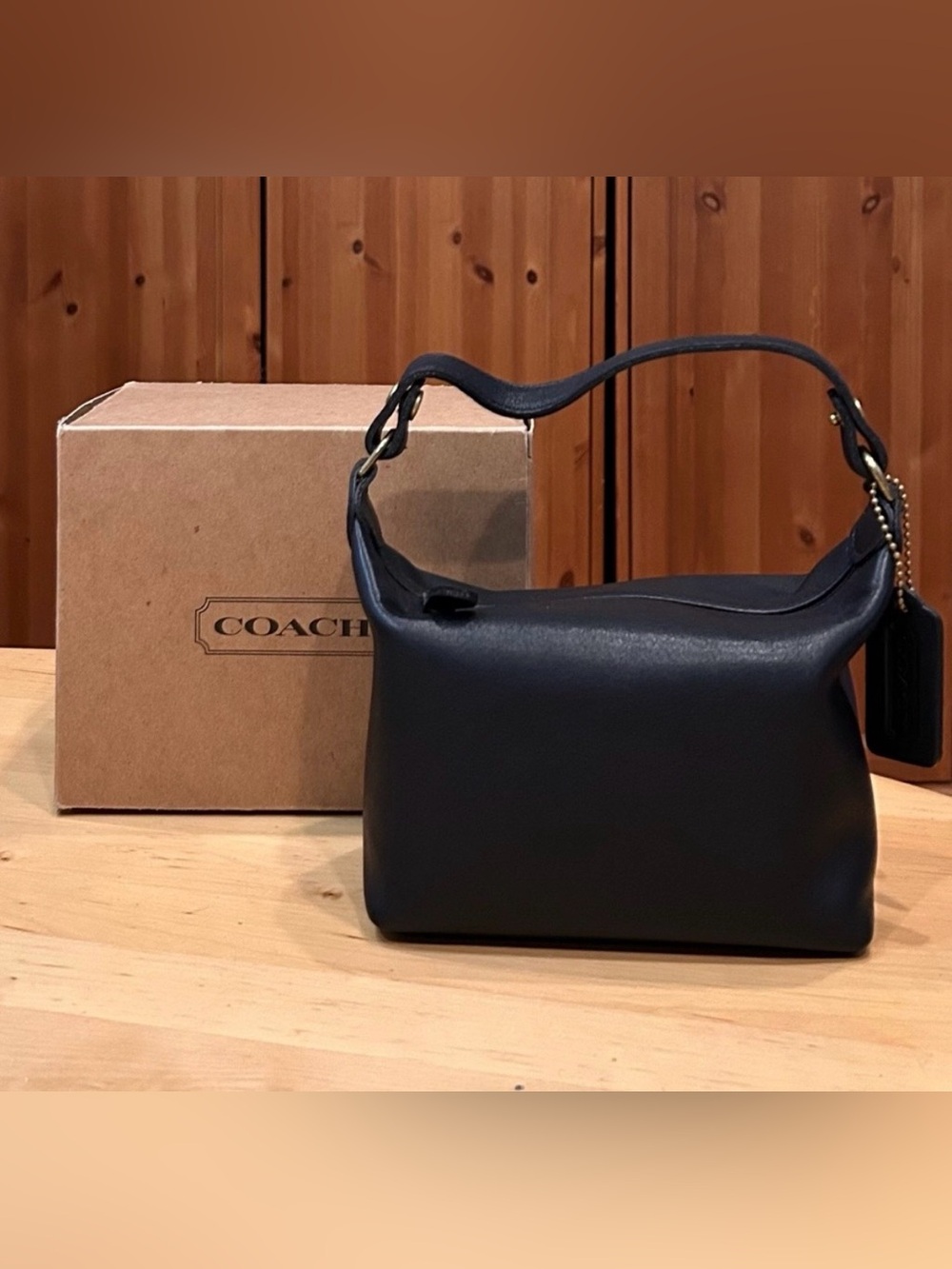 New Vintage Coach Classic Pouch Mini black